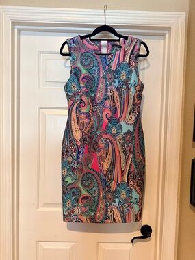 Tommy Hilfiger scuba knit -EUC Sleeveless Paisley Midi Dress in Teal and Pink
